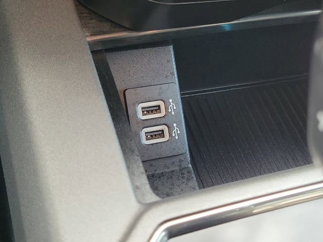 Certified 2020 Ford F150 Raptor w/ Equipment Group 801A Mid image 17