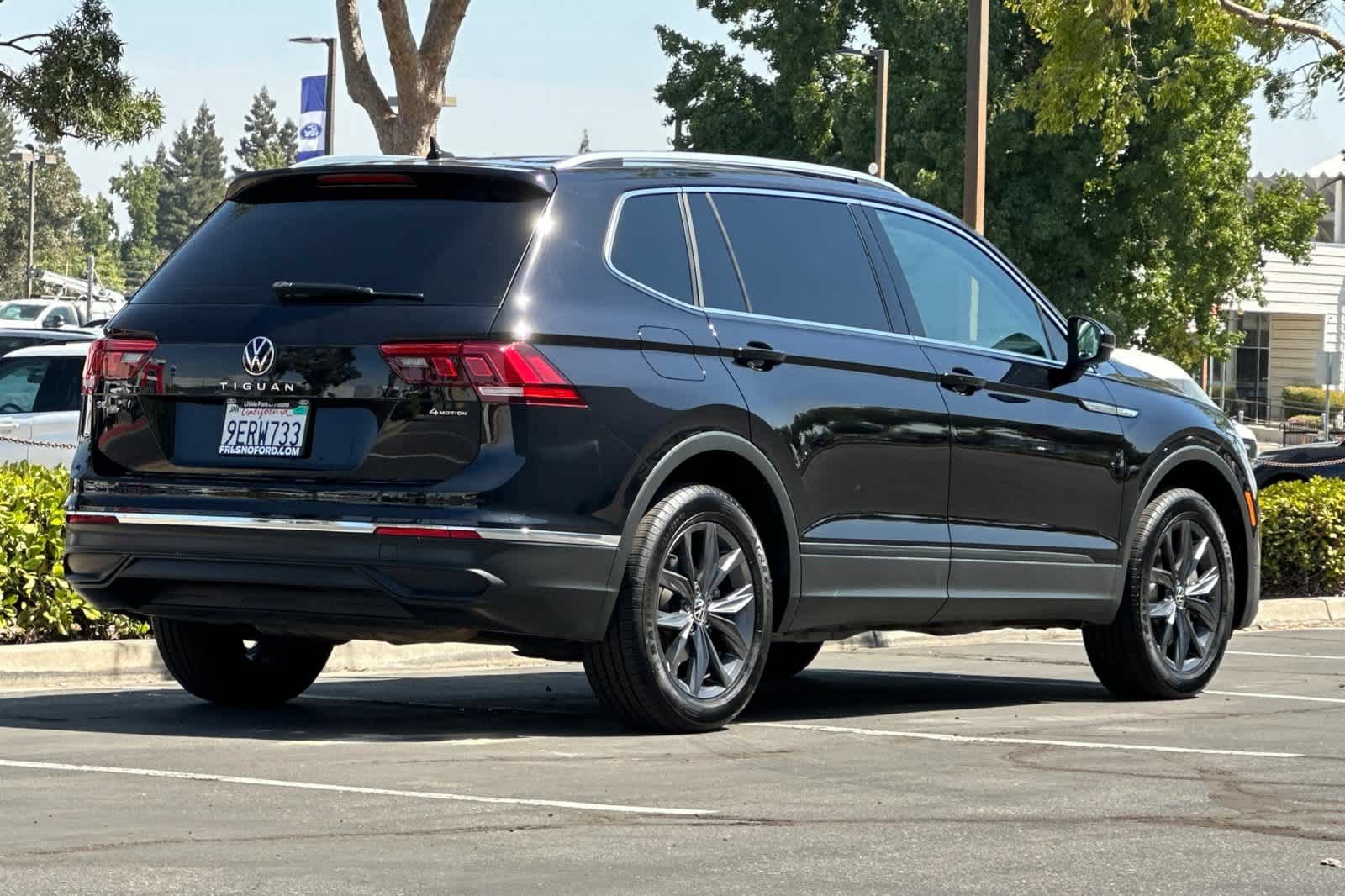 Used 2023 Volkswagen Tiguan SE AWD/4WD video 2