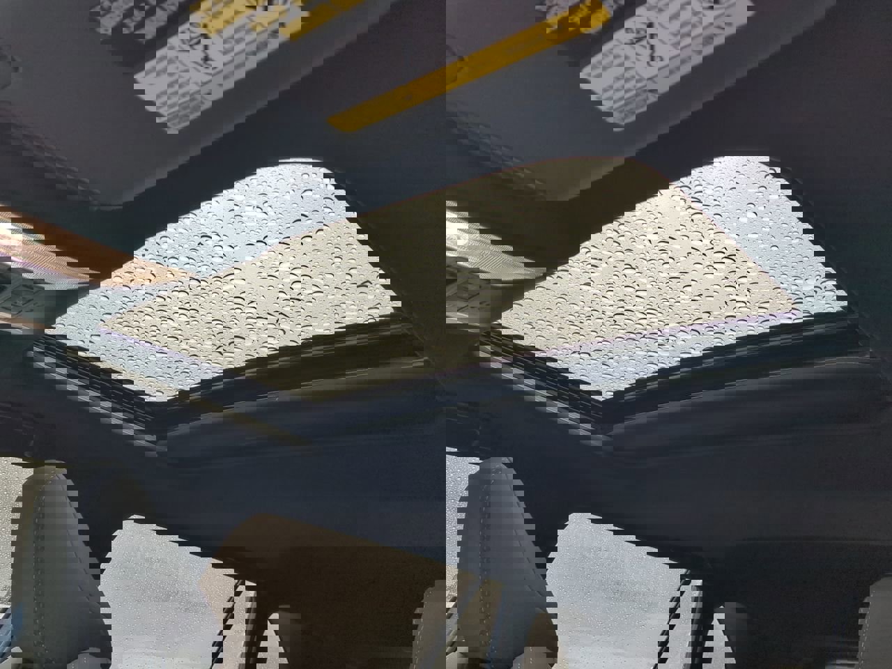 Used 2022 Toyota RAV4 SE w/ Convenience Package image 18