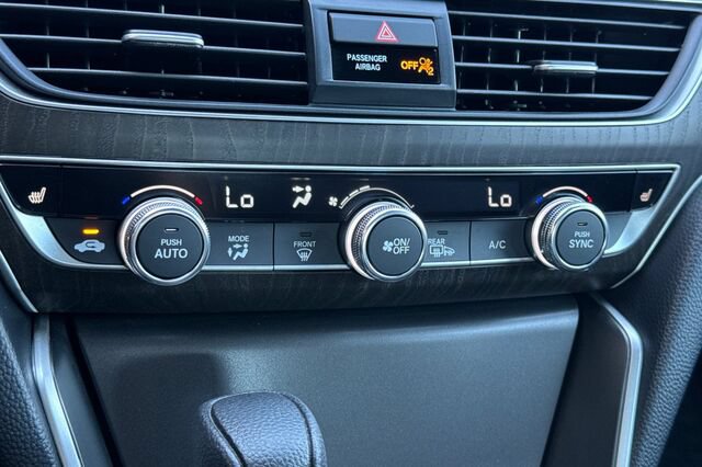 Used 2020 Honda Accord EX image 19