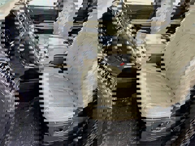 Certified 2021 Ford Expedition Platinum image 9