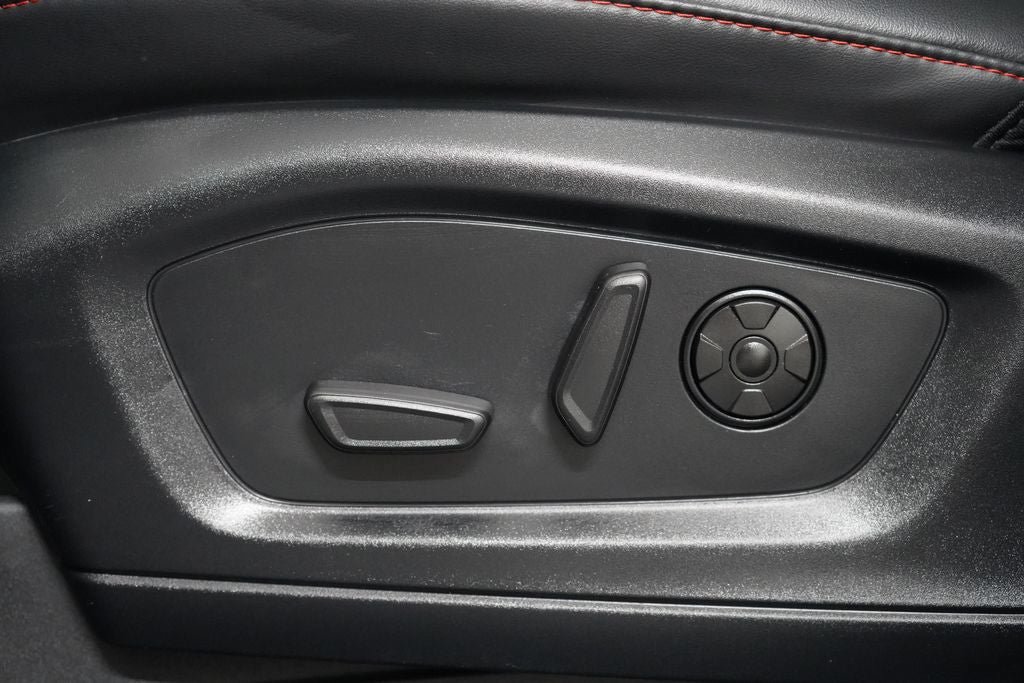 Certified 2025 Ford Explorer ST AWD/4WD image 14