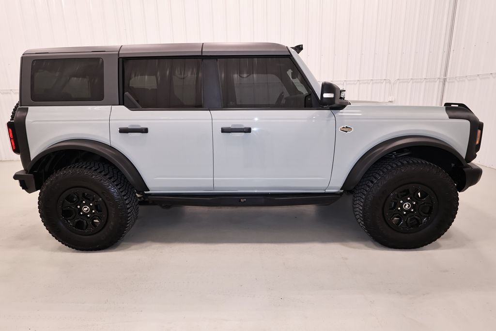 Certified 2023 Ford Bronco Wildtrak AWD/4WD image 2