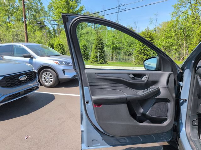Certified 2024 Ford Escape Active AWD/4WD image 21