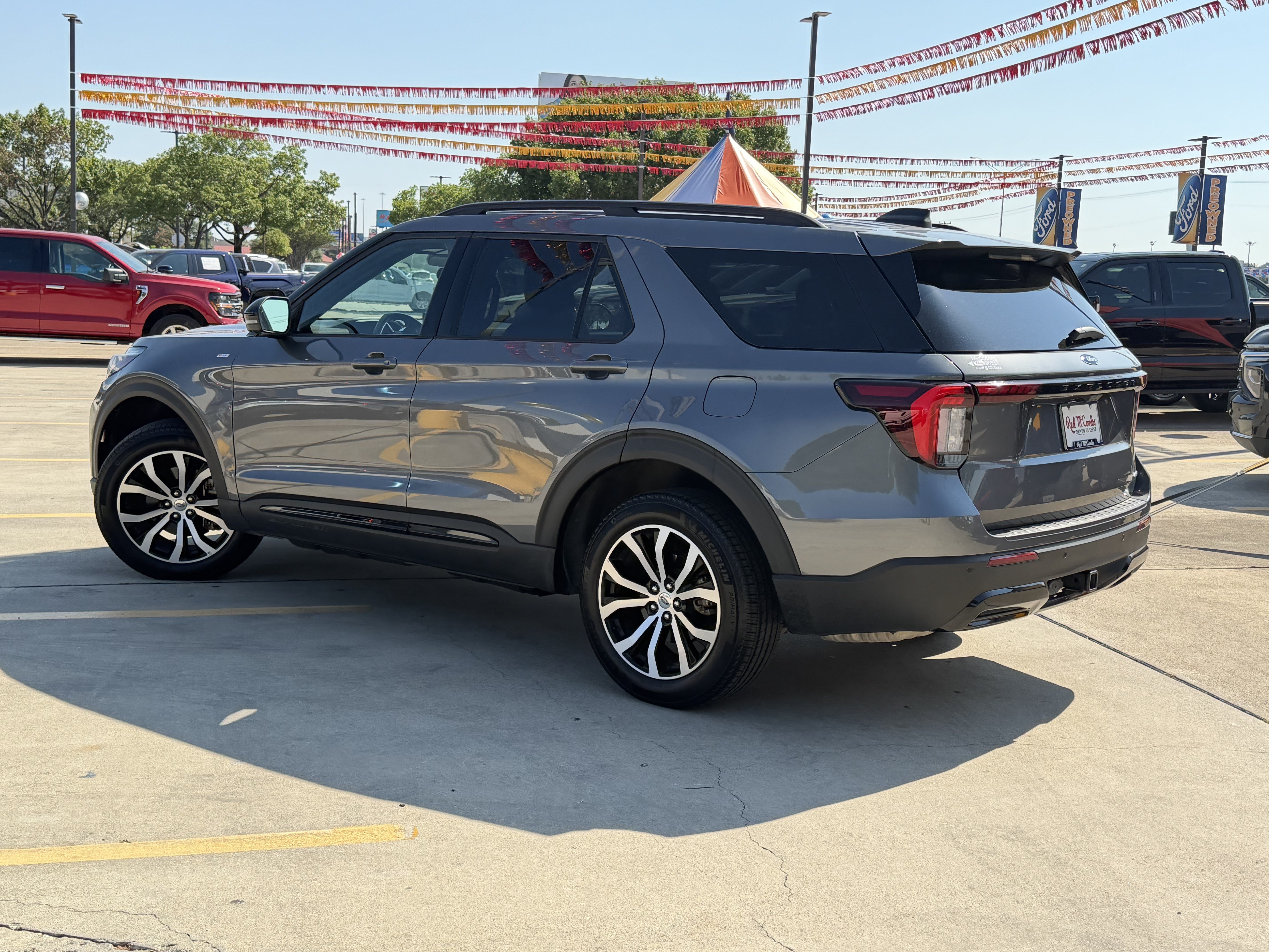 Certified 2025 Ford Explorer ST-Line AWD/4WD image 10