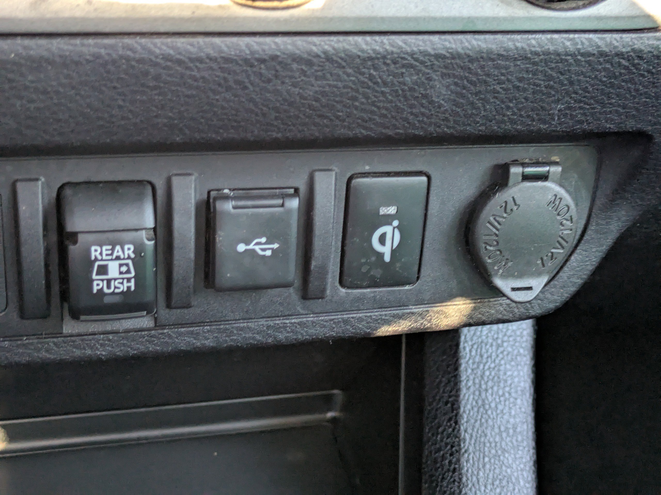 Used 2020 Toyota Tacoma TRD Sport image 30