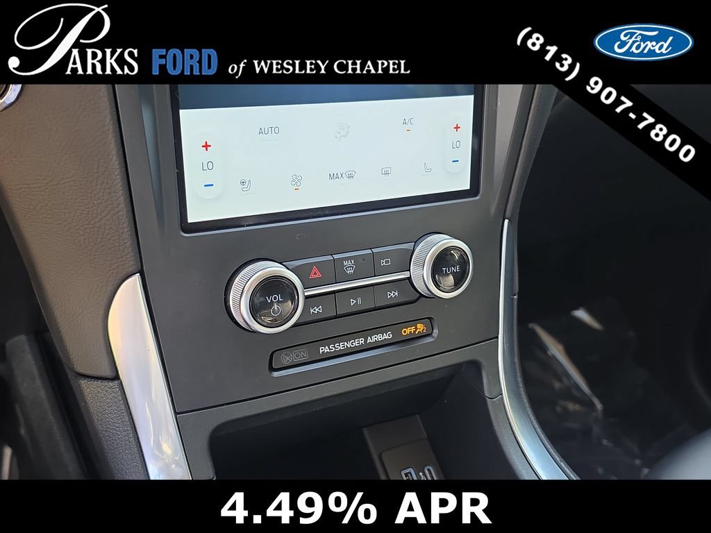 Certified 2024 Ford Edge Titanium AWD/4WD image 24