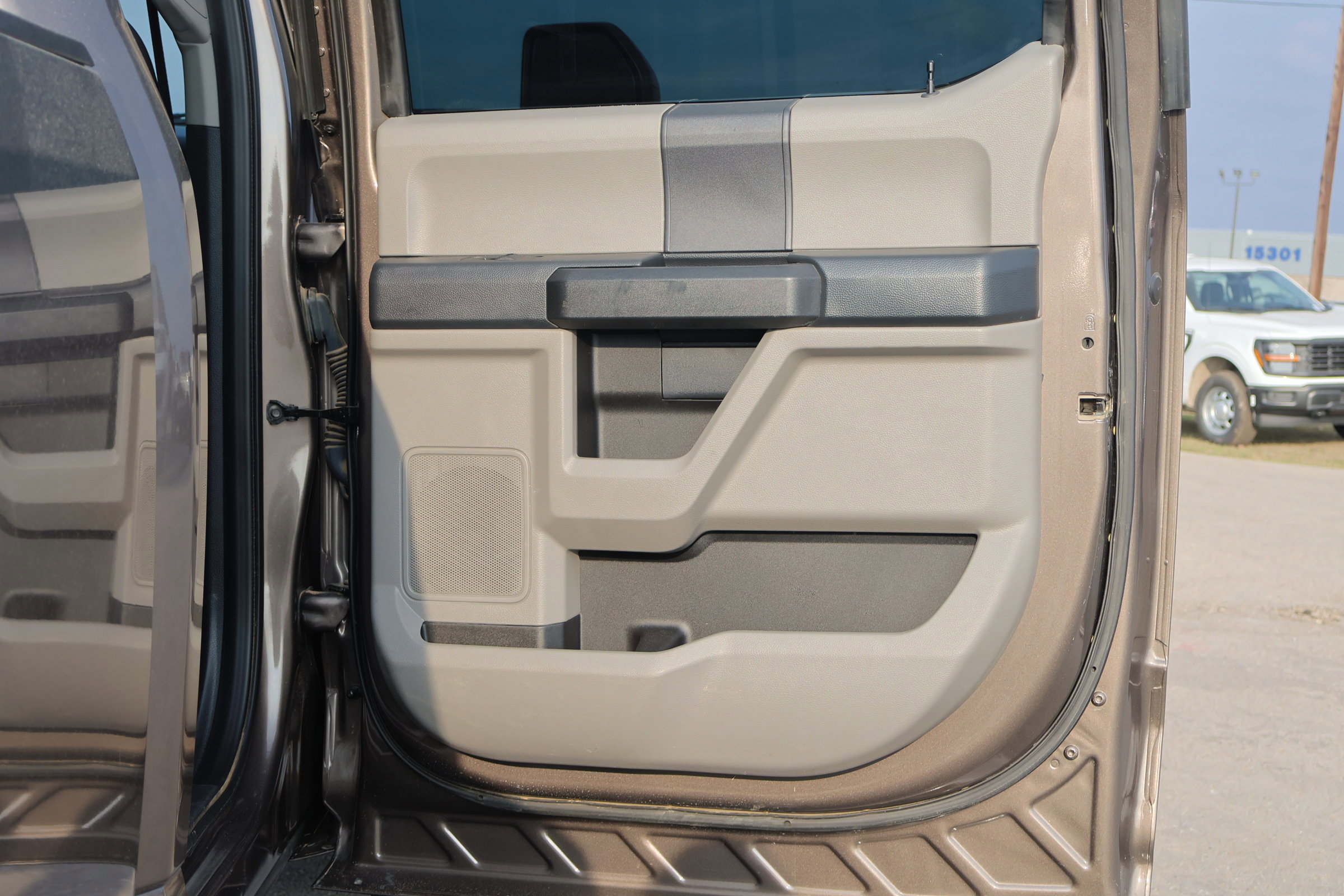 Certified 2022 Ford F450 XL w/ STX Appearance Package image 33