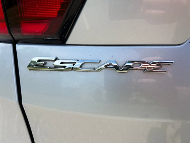 Certified 2019 Ford Escape SEL AWD/4WD image 38