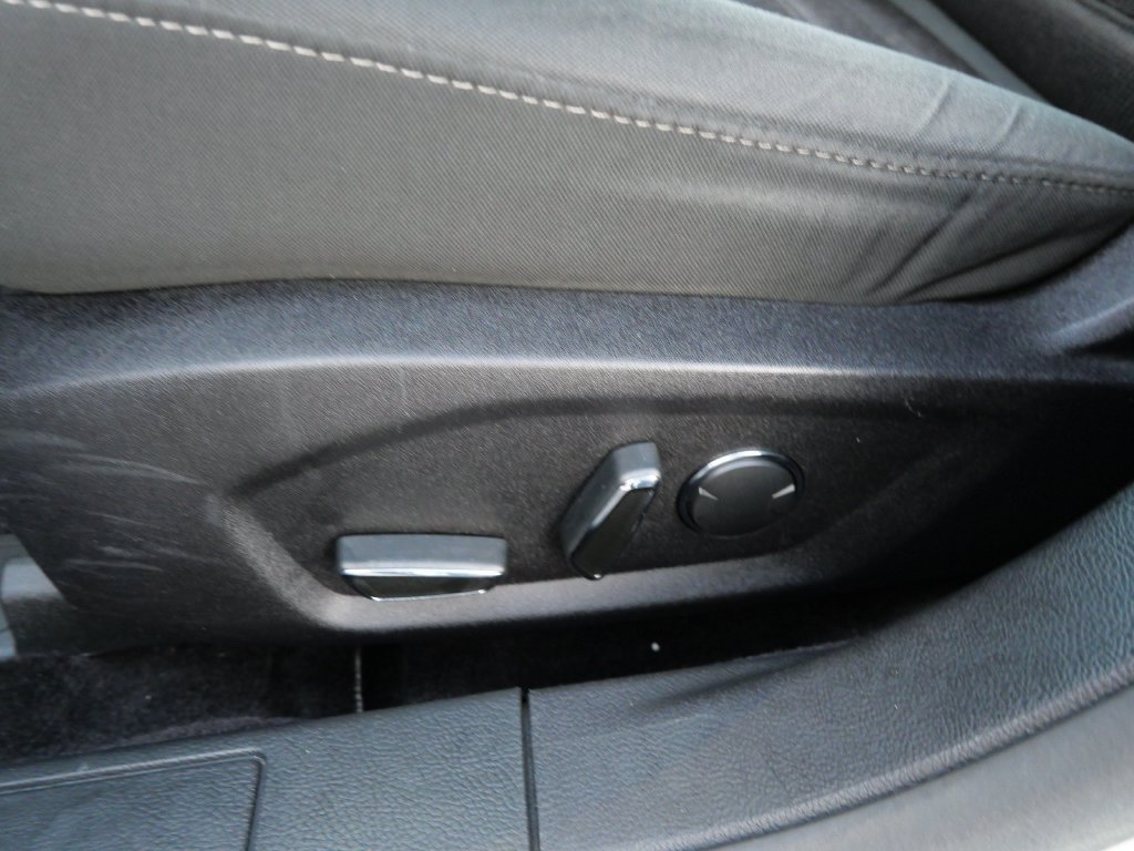 Certified 2017 Ford Fusion SE FWD image 15