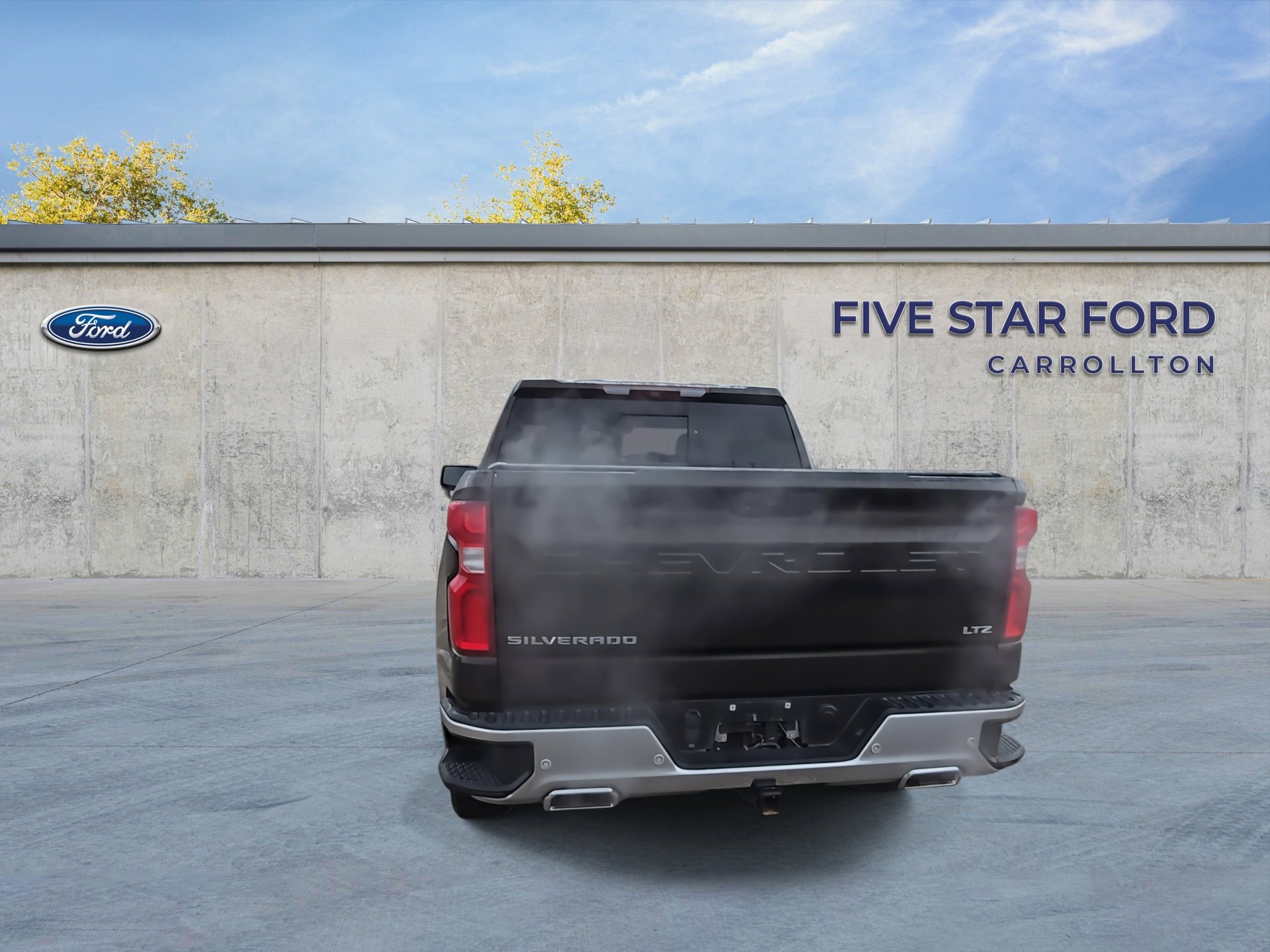 Used 2019 Chevrolet Silverado 1500 LTZ w/ LTZ Premium Package image 8