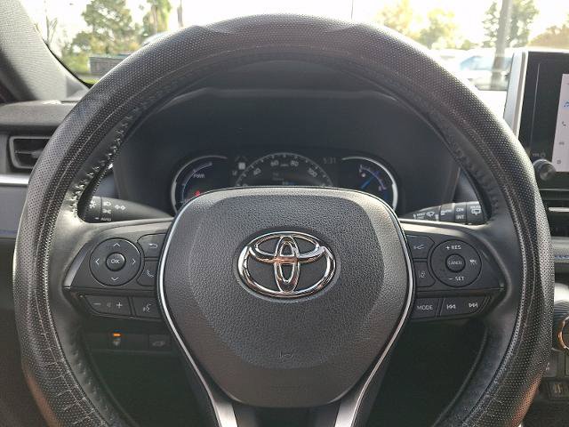 Used 2023 Toyota RAV4 SE w/ Convenience Package AWD/4WD image 21