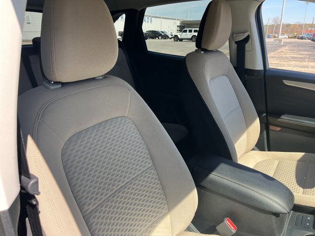 Certified 2022 Ford Escape SE w/ Convenience Package image 30