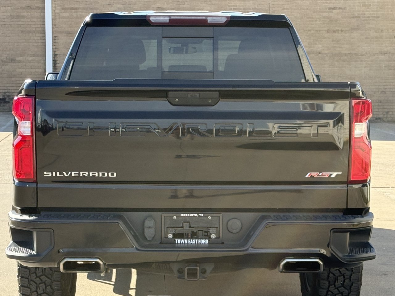 Used 2022 Chevrolet Silverado 1500 RST w/ Texas Edition Plus AWD/4WD image 6