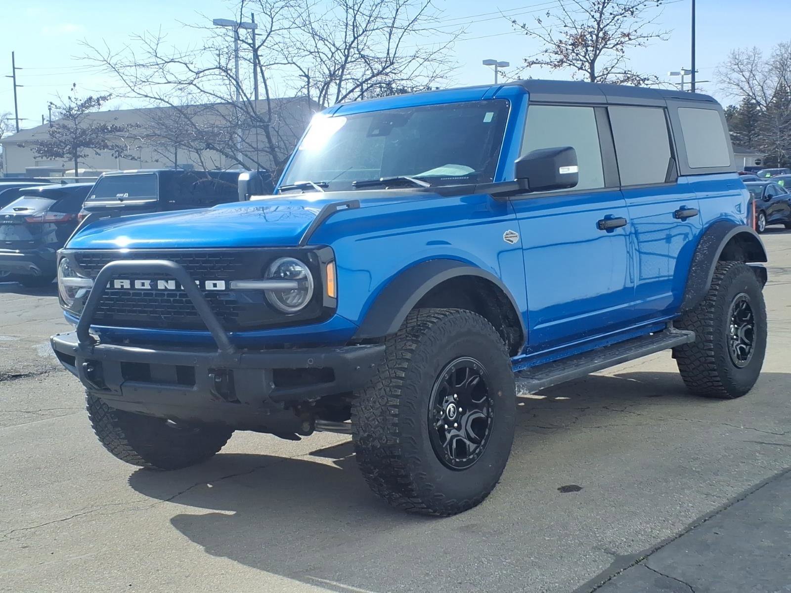 Certified 2022 Ford Bronco Wildtrak AWD/4WD image 3