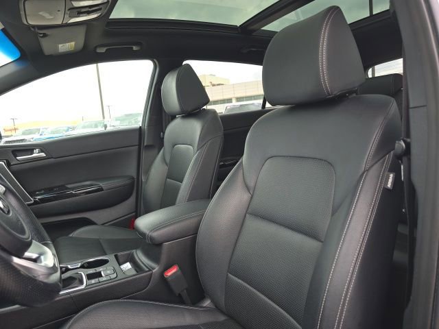 Used 2021 Kia Sportage S w/ S AWD Premium Package image 13