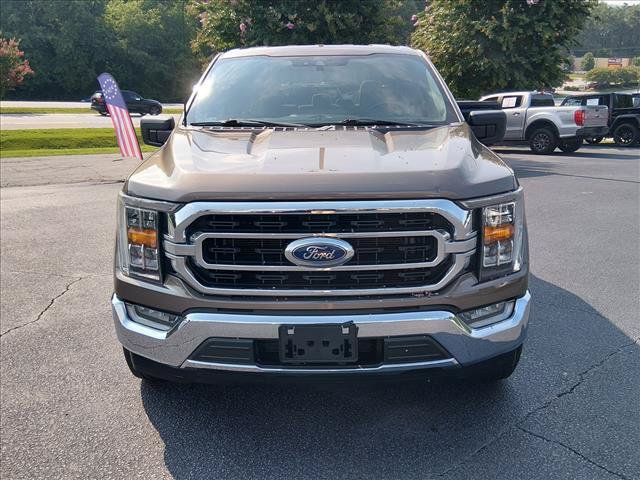 Certified 2022 Ford F150 XLT w/ Equipment Group 302A High RWD image 9