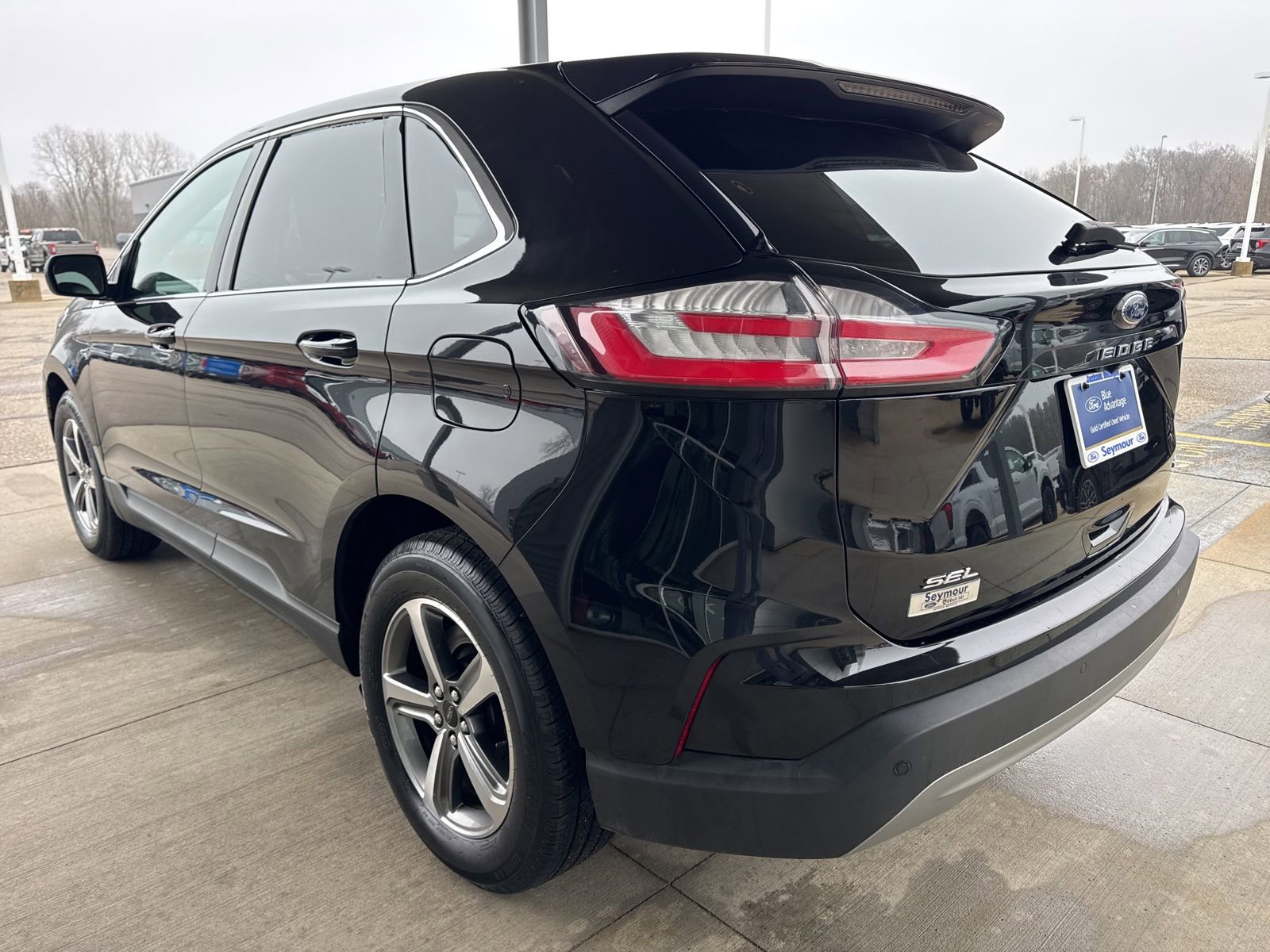 Certified 2023 Ford Edge SEL w/ Convenience Package AWD/4WD image 5