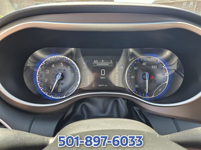 Used 2022 Chrysler Voyager LX FWD image 29