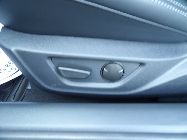 Certified 2026 Ford Mustang Premium RWD image 15