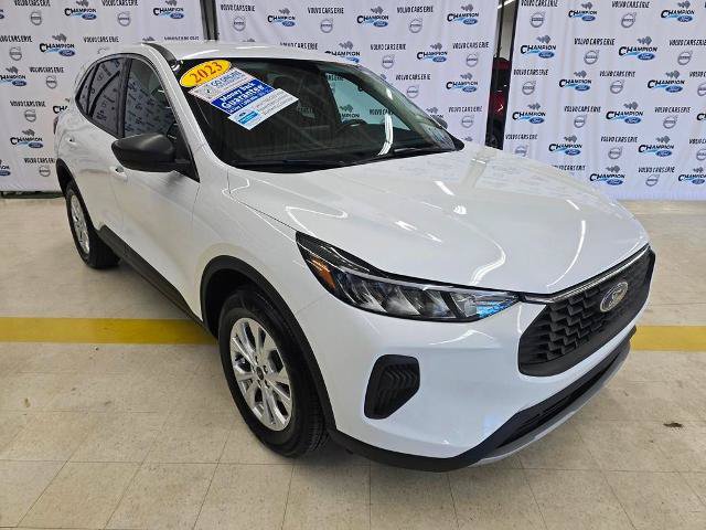 Certified 2023 Ford Escape Active AWD/4WD image 1