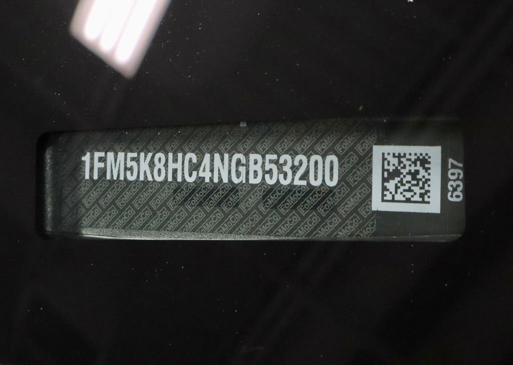 Certified 2022 Ford Explorer Platinum w/ Equipment Group 601A image 37