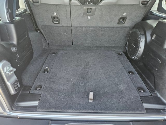 Used 2021 Jeep Wrangler Unlimited Sahara image 6