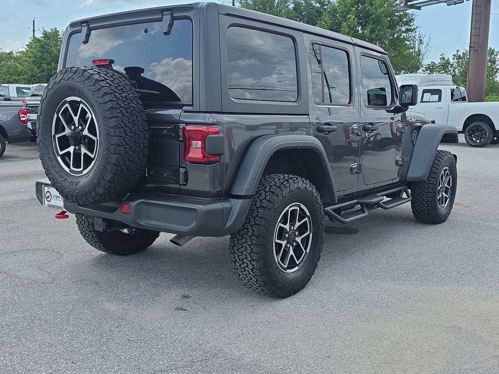 Used 2024 Jeep Wrangler Unlimited Rubicon w/ Technology Group AWD/4WD image 7