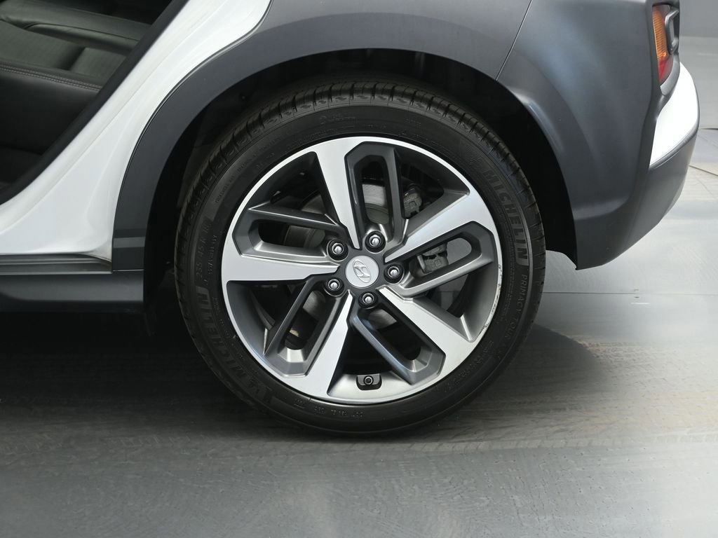 Used 2020 Hyundai Kona Limited image 48