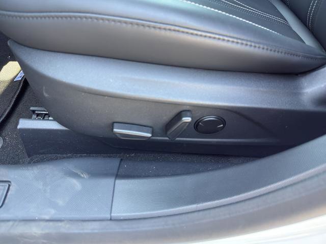 Certified 2025 Ford Mustang Mach-E Select w/ Comfort Package Lite RWD image 13