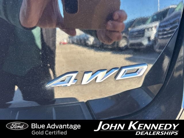 Certified 2023 Ford Explorer XLT w/ Equipment Group 202A image 12