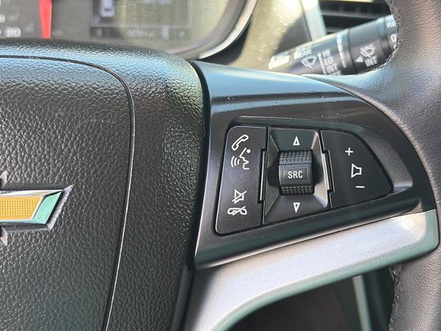 Used 2022 Chevrolet Trax LT w/ Sport Edition AWD/4WD image 14