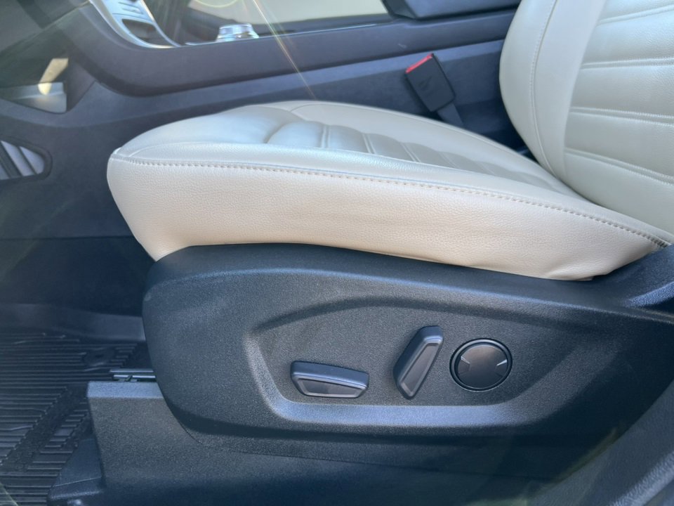 Certified 2022 Ford Edge SEL w/ Convenience Package image 18