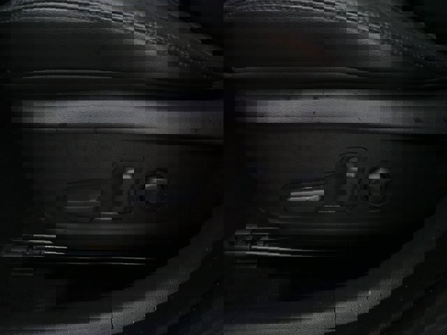 Used 2023 Hyundai Kona Limited image 16