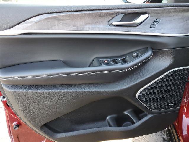 Used 2021 Jeep Grand Cherokee L Limited w/ Trailer Tow Group (B) image 20