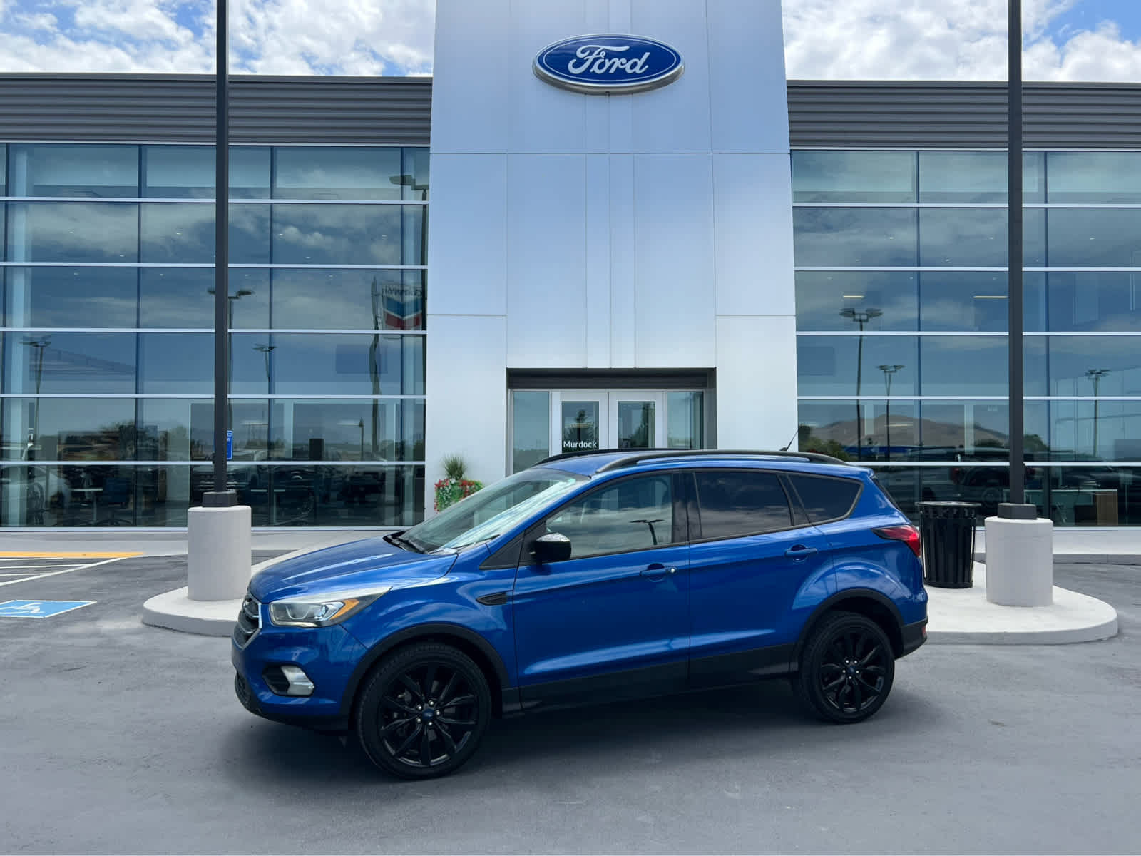 Certified 2019 Ford Escape SE AWD/4WD image 1