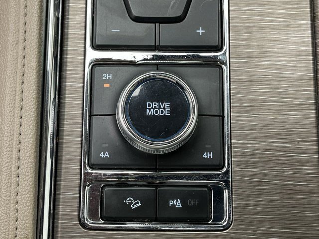 Certified 2024 Ford Expedition Limited AWD/4WD image 19