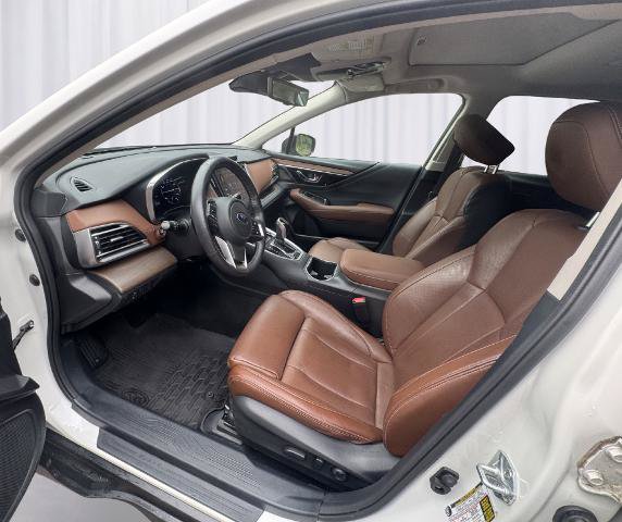 Used 2023 Subaru Outback Touring XT AWD/4WD image 4