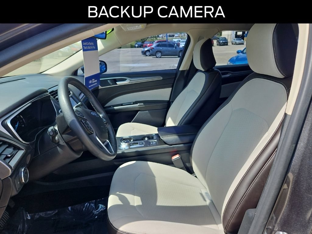 Certified 2020 Ford Fusion SE w/ Equipment Group 151A FWD image 15