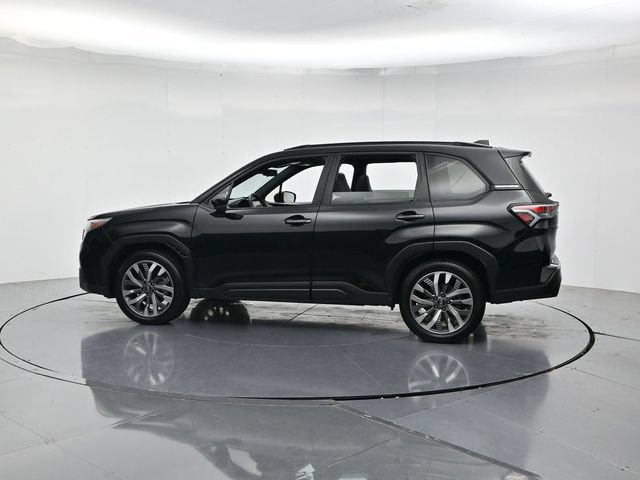 Used 2025 Subaru Forester Touring AWD/4WD image 7