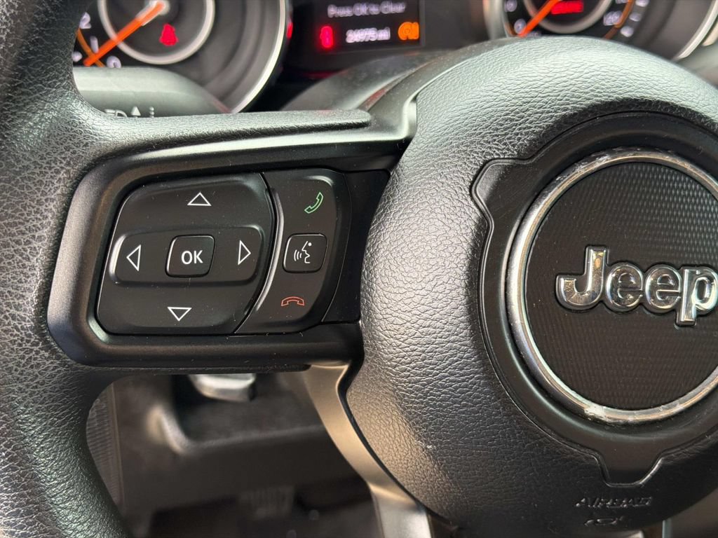 Used 2019 Jeep Wrangler Unlimited Sport AWD/4WD image 25