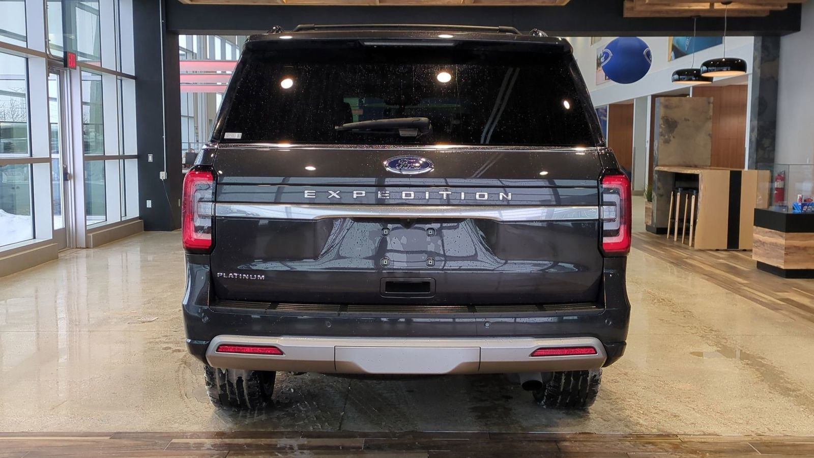 Certified 2023 Ford Expedition Platinum image 5