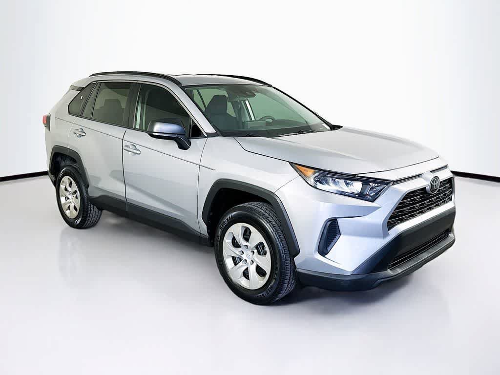 Used 2019 Toyota RAV4 LE FWD image 23