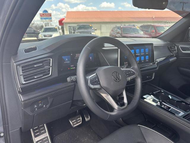 Used 2025 Volkswagen Atlas Cross Sport SEL Premium R-Line AWD/4WD image 20