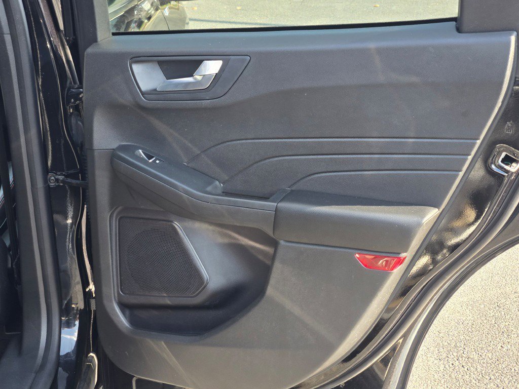 Certified 2023 Ford Escape ST-Line w/ Tech Pack #1 image 7