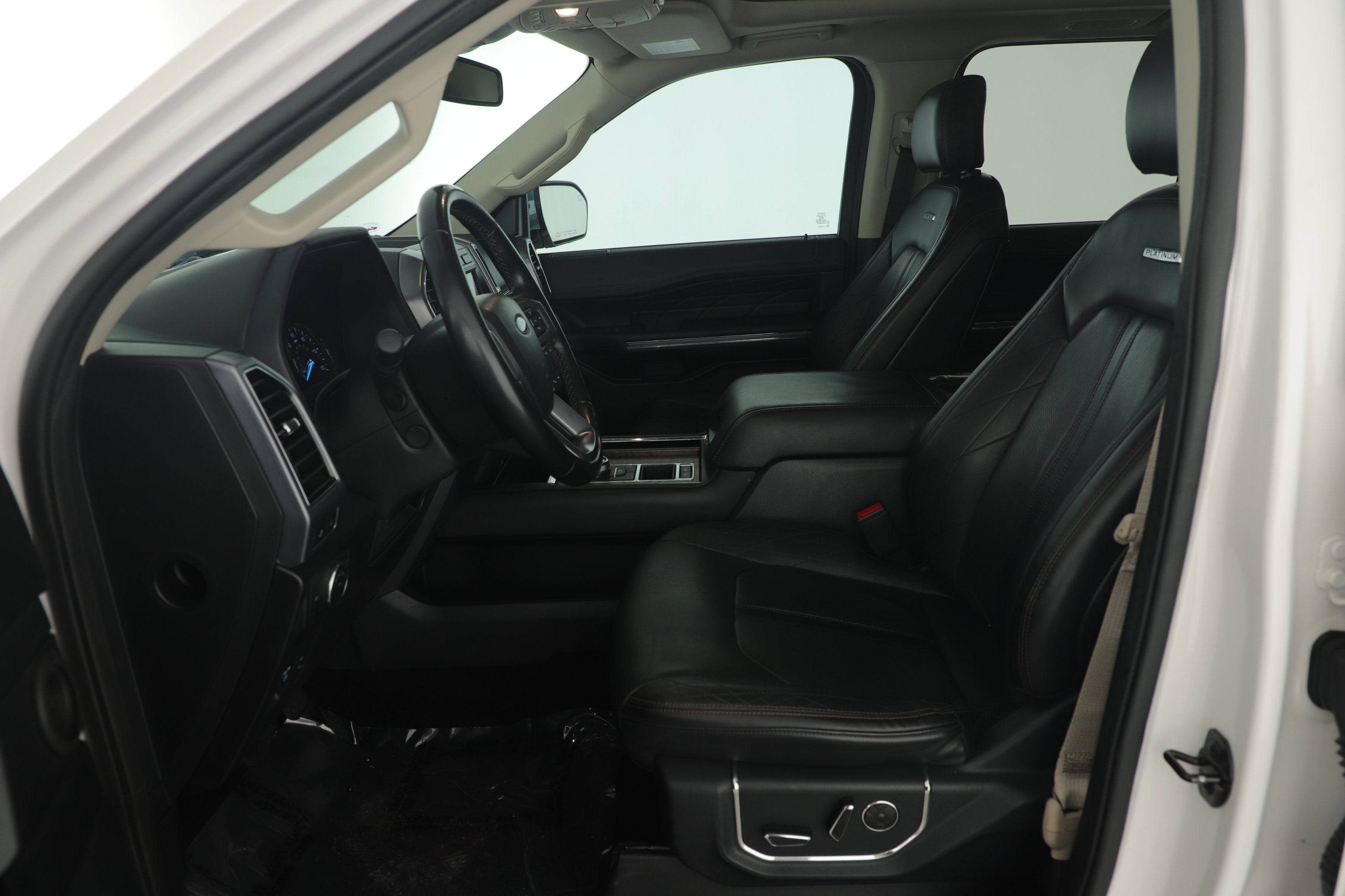 Certified 2019 Ford Expedition Platinum image 21