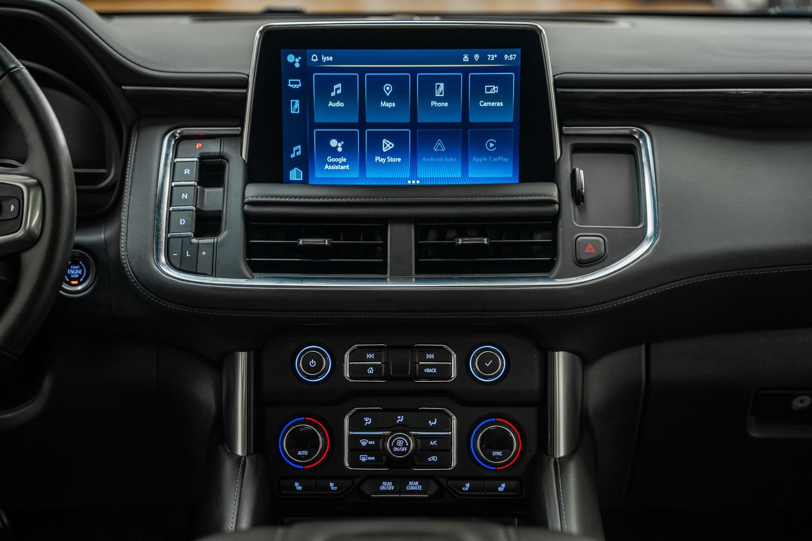 Used 2023 Chevrolet Tahoe Z71 w/ Luxury Package AWD/4WD image 21