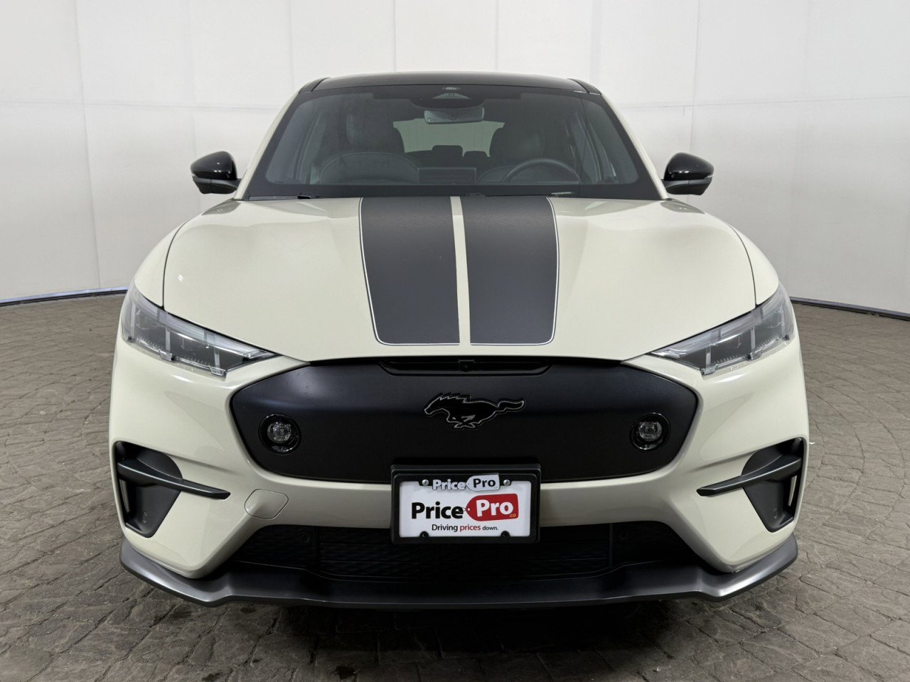 Certified 2025 Ford Mustang Mach-E GT AWD/4WD image 2