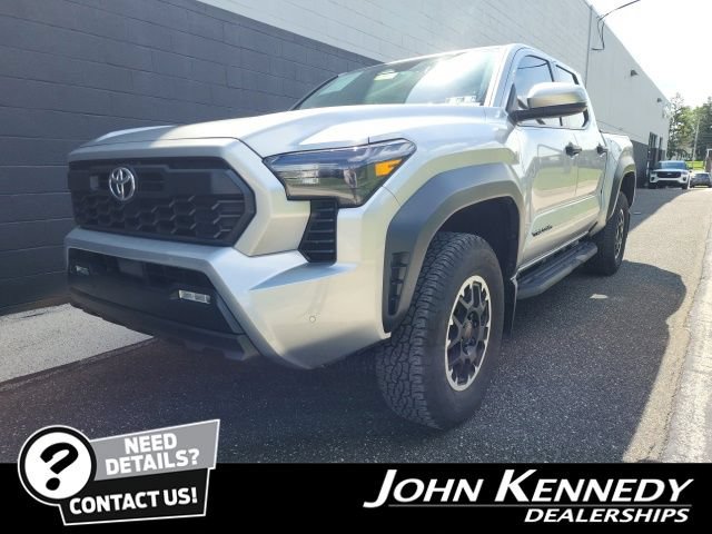 Used 2024 Toyota Tacoma TRD Off-Road w/ TRD Off Road Upgrade Package AWD/4WD image 1