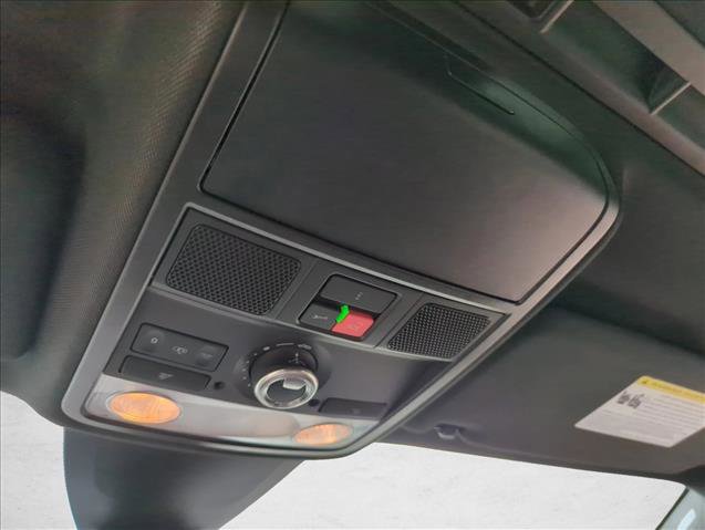 Used 2022 Volkswagen Passat 2.0T R-Line image 15